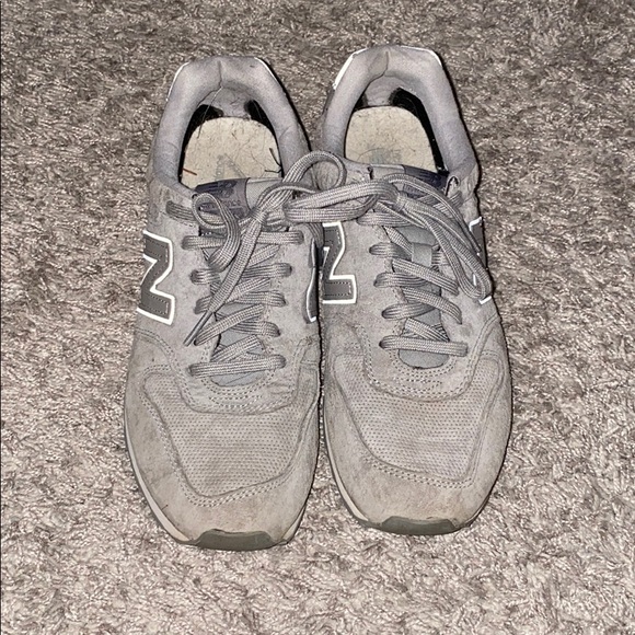 New Balance 696 - Picture 1 of 5